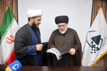 رئیس کل دادگستری قم از خبرگزاری حوزه بازدید کرد + عکس