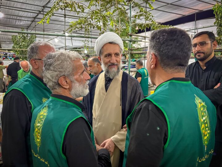 تصاویر /,بازدید امام جمعه قزوین از موکب امام رضا علیه الاسلام در مشهد مقدس