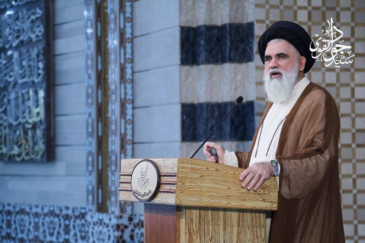 کدام قرآن، ذلت و سازش را توصیه می‌کند؟