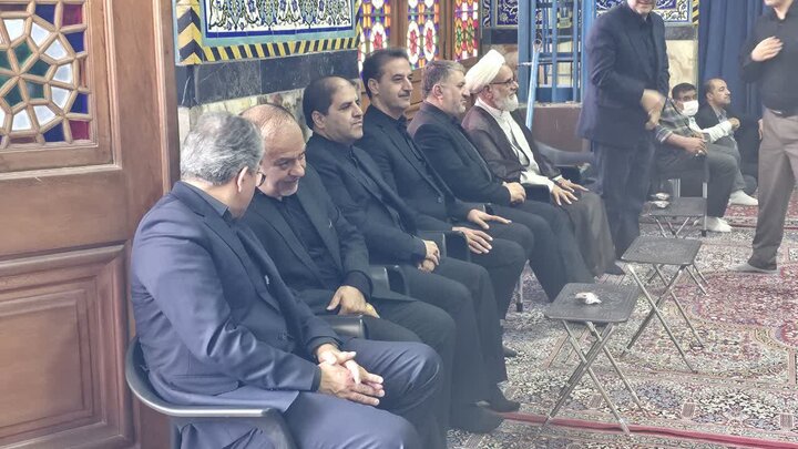 تصاویر/ مجلس بزرگداشت ارتحال مادر سه شهیدان آدمی در یزد