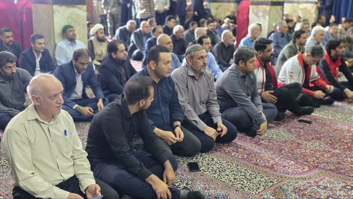تصاویر/ مجلس بزرگداشت ارتحال مادر سه شهیدان آدمی در یزد