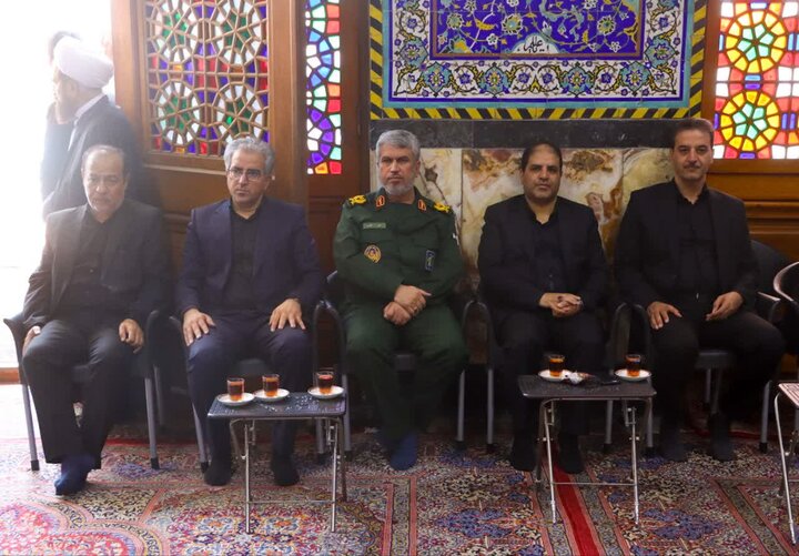 تصاویر/ مجلس بزرگداشت ارتحال مادر سه شهیدان آدمی در یزد
