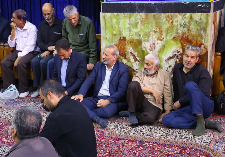 تصاویر/ مجلس بزرگداشت ارتحال مادر سه شهیدان آدمی در یزد
