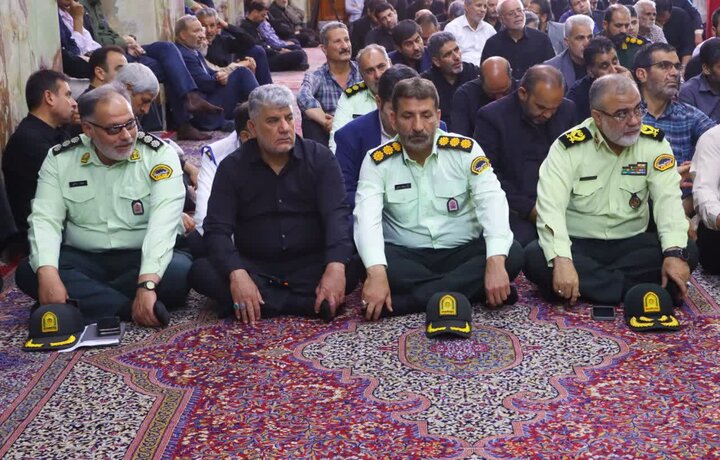 تصاویر/ مجلس بزرگداشت ارتحال مادر سه شهیدان آدمی در یزد