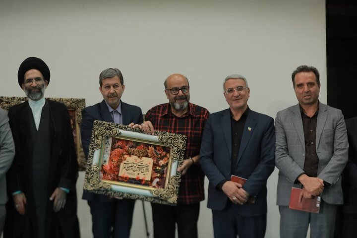 تصاویر/اختتامیه نخستین همایش ملی «میراث محتشم کاشانی»