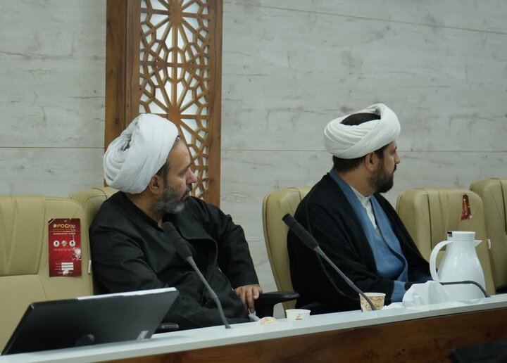 نشست علمی مبانی دینی خونخواهی و انتقام از قاتلان امام شهید