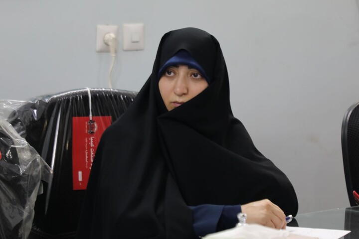 دیدار اعضای نمایندگی خبرگزاری رسمی حوزه های علمیه در استان یزد با مدیر حوزه علمیه خواهران استان یزد