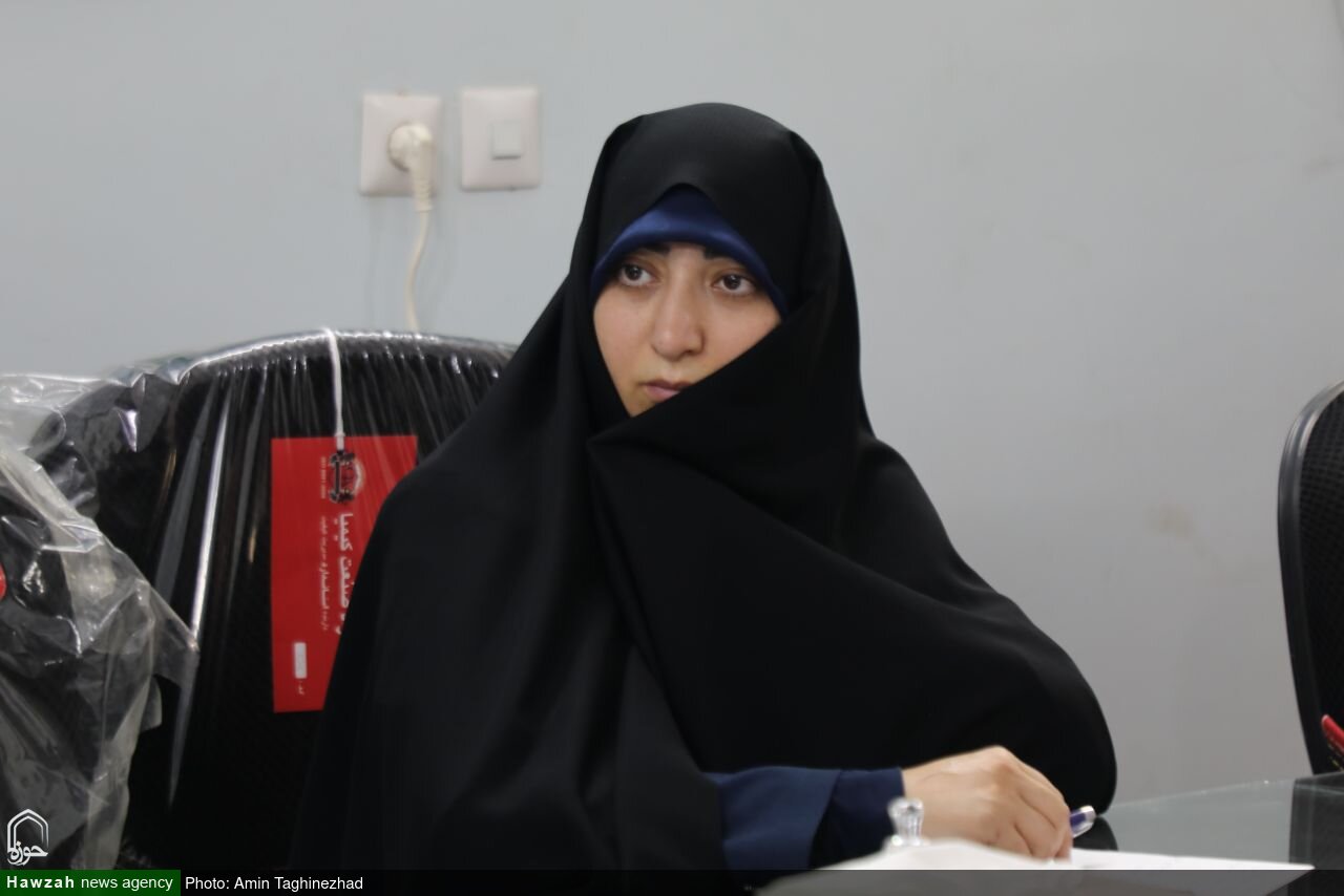 دیدار اعضای نمایندگی خبرگزاری رسمی حوزه های علمیه در استان یزد با مدیر حوزه علمیه خواهران استان یزد