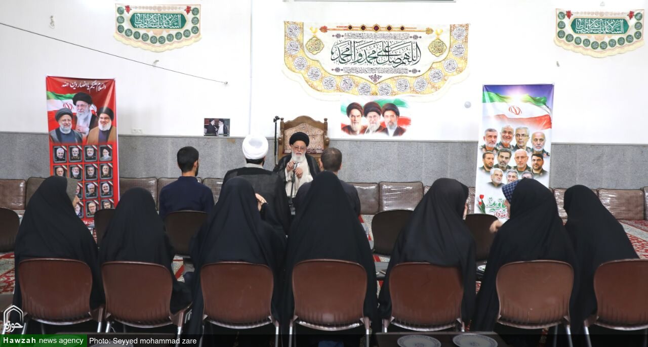 دیدار خبرنگاران خبرگزاری حوزه در استان یزد با نائب رئیس شورای حوزه علمیه استان یزد