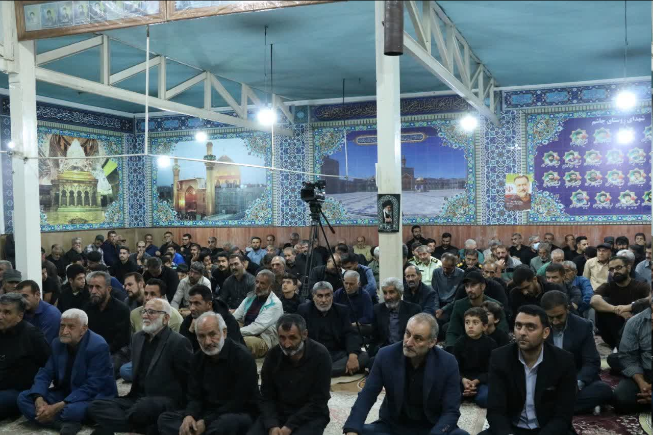 سه شاخصه اصلی مؤمن از منظر امام رضا (ع)/ حضور میدانی مردم شرایط اتخاذ تصمیمات سخت رهبری را هموار کرد