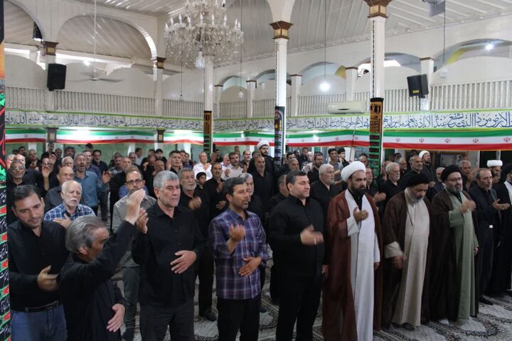 تصاویر/ برگزاری مراسم عزاداری خیابانی ۲۸ صفر در شهرستان ماکو