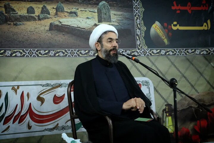 سه شاخصه اصلی مؤمن از منظر امام رضا (ع)/ حضور میدانی مردم شرایط اتخاذ تصمیمات سخت رهبری را هموار کرد