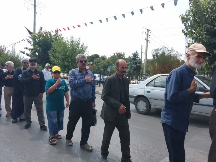 تصاویر / دسته عزاداری رحلت حضرت محمد (ص) وشهادت حضرت امام حسن مجتبی علیه الاسلام در شهرستان آبیک
