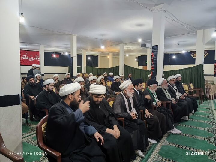 تصاویر/ جلسه ماهانه علما و روحانیون شهرستان تویسرکان