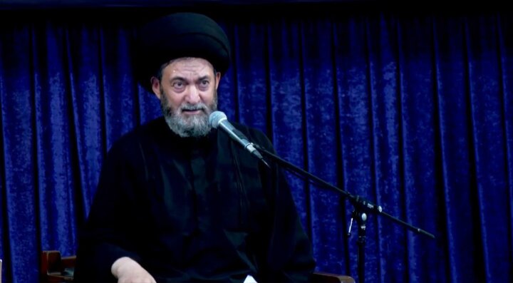 زیارت امام رضا(ع) باید فاصله اخلاقی ما با حضرت را کاهش دهد
