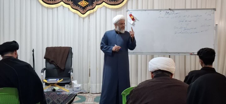تصاویر/ دوره آموزش معارف مهدویت در بوشهر