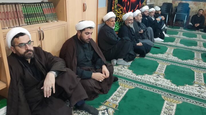 تصاویر/ گردهمایی مبلغین و روحانیون شهرستان نهاوند