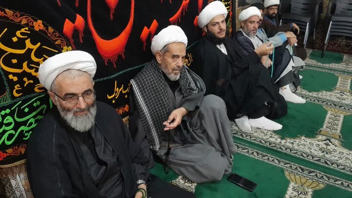 تصاویر/ گردهمایی مبلغین و روحانیون شهرستان نهاوند