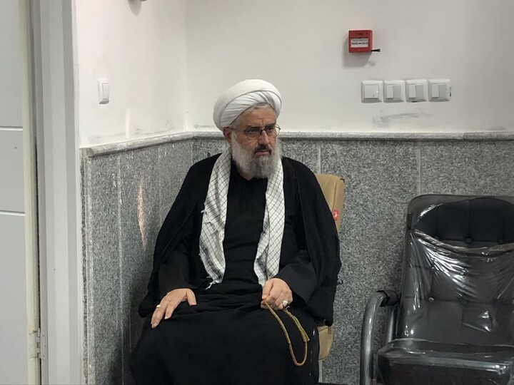 تصاویر / مراسم روضه 28 صفر در دفتر امام جمعه ملایر