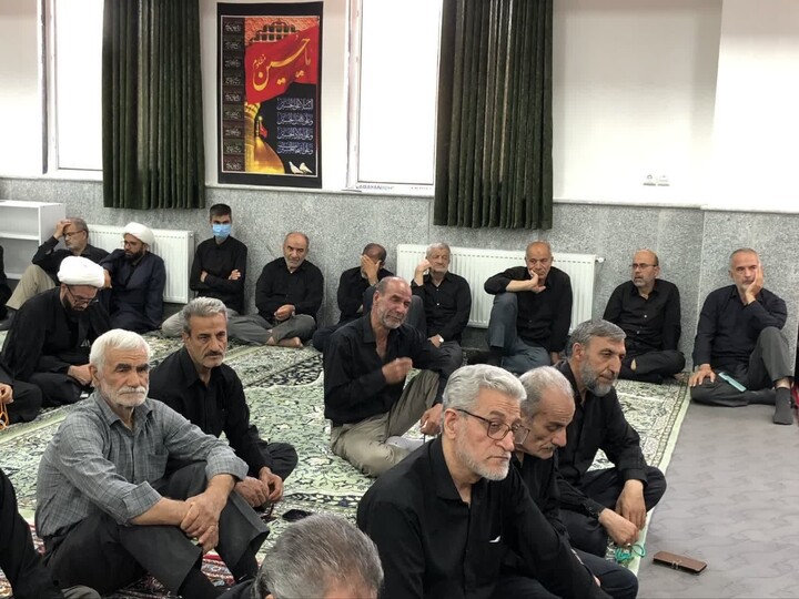 تصاویر / مراسم روضه 28 صفر در دفتر امام جمعه ملایر