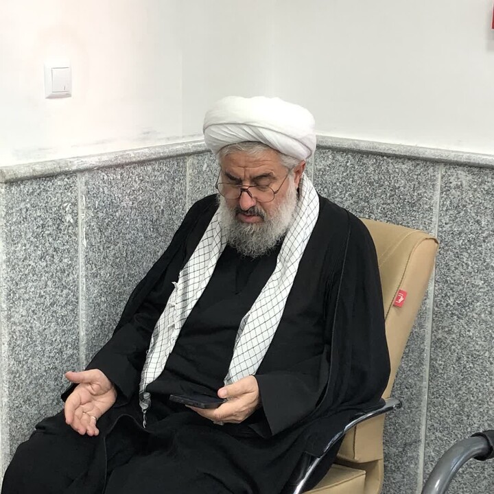 تصاویر / مراسم روضه 28 صفر در دفتر امام جمعه ملایر
