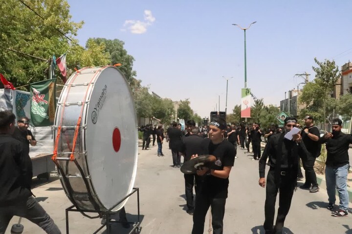 عزاداری مردم فامنین در سوگ پیامبر مهربانی