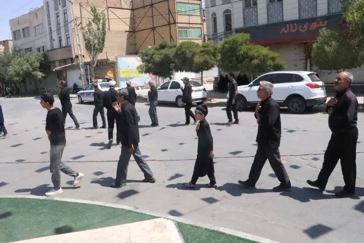 عزاداری مردم فامنین در سوگ پیامبر مهربانی