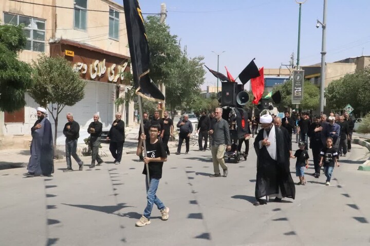 عزاداری مردم فامنین در سوگ پیامبر مهربانی