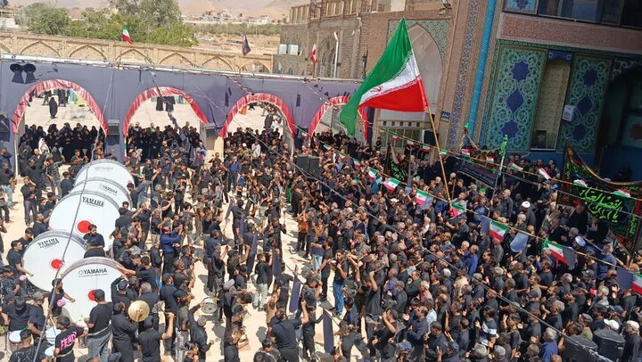 تصاویر/تجمع هیئت‌های مذهبی در آستان مقدس حضرت سلطانعلی ابن امام باقر(ع)