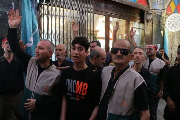 تصاویر/عزاداری 28 صفر جوانان معلول ذهنی نور امید کاشان