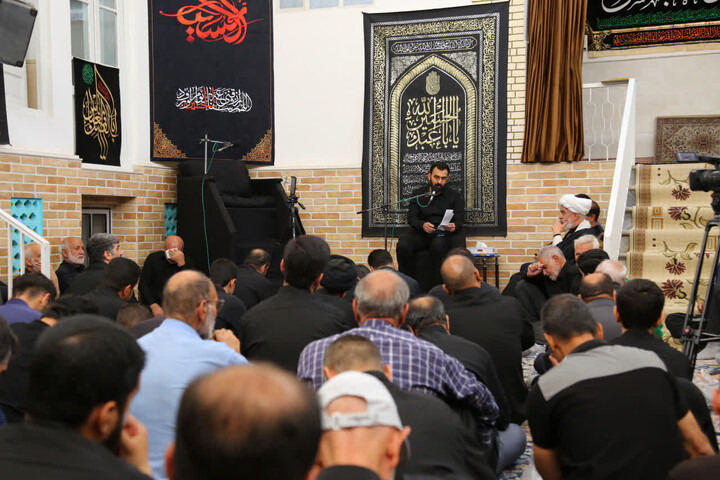 اقامه عزای ۲۸ صفر در بیوت مراجع عظام تقلید