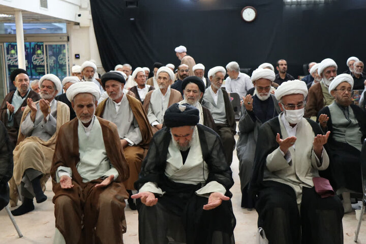 اقامه عزای ۲۸ صفر در بیوت مراجع عظام تقلید