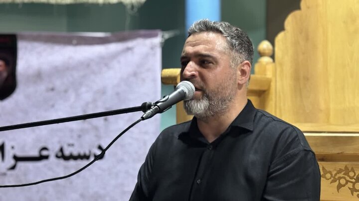 تصاویر/ دسته عزاداری اهالی خیابان آیت‌الله طالقانی تهران
