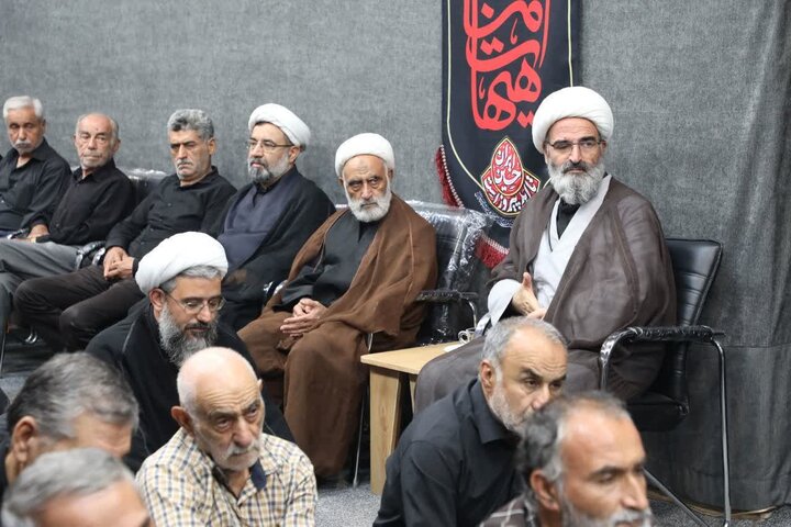 تصاویر/ مراسم عزاداری دهه آخر صفر در دفتر نماینده ولی‌فقیه در استان سمنان