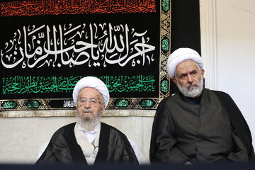 تصاویر/ مراسم عزاداری شهادت امام رضا(ع) در بیوت مراجع