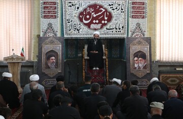 تصاویر/ مراسم عزاداری شهادت امام رضا (ع) در حوزه علمیه همدان