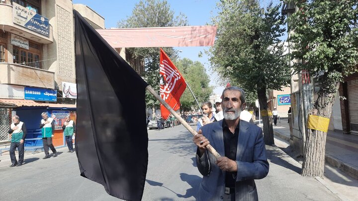 قافله سوگواری شهادت امام رضا (ع) در شهرکرد