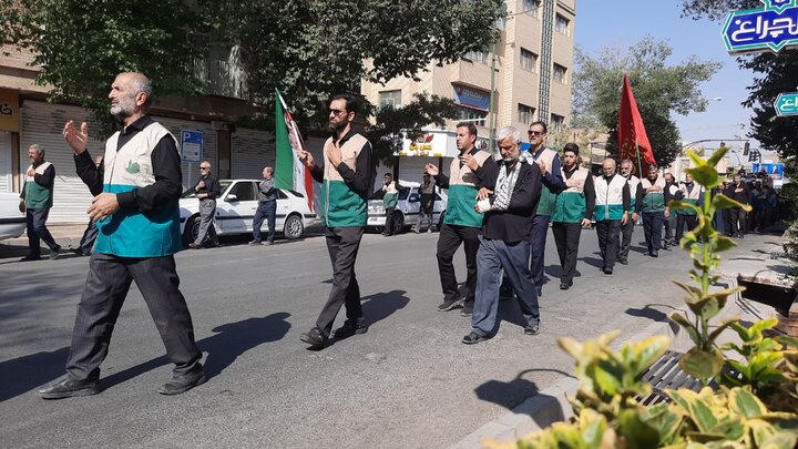 قافله سوگواری شهادت امام رضا (ع) در شهرکرد