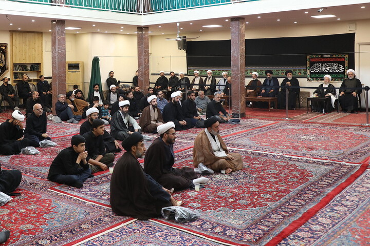تصاویر/ مراسم عزاداری شهادت امام رضا(ع) در بیوت مراجع