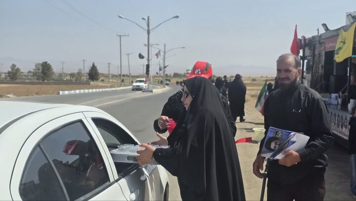 تصاویر/پیاده‌روی «حرم تا حرم» بخش کویرات آران و بیدگل