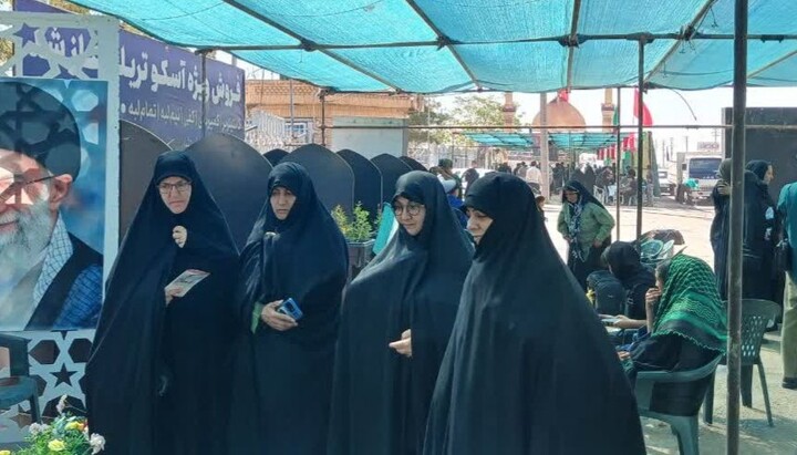 مبلغان کوثر هدایت، هم‌قدم زائران رضوی در مسیر فریمان ـ مشهد