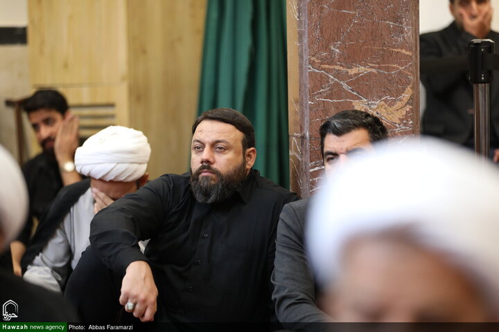 Photos/Deuil de l’Imam Reza (a) : les maisons de la Marja’iyyah à Qom, lieux de rassemblement du clergé et des fidèles en lamentation