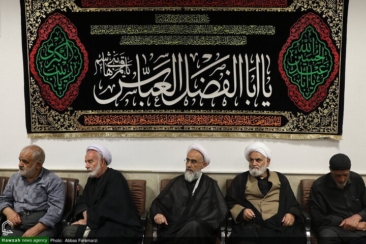 Photos/Deuil de l’Imam Reza (a) : les maisons de la Marja’iyyah à Qom, lieux de rassemblement du clergé et des fidèles en lamentation