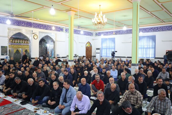 تصاویر/ یادواره ۲۵۷ شهید بخش لاله آباد بابل، در بقعه امامزاده «سید رضا» روستای ارچی، با حضور نماینده ولی فقیه در استان