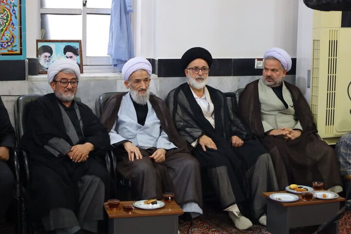 تصاویر/ یادواره ۲۵۷ شهید بخش لاله آباد بابل، در بقعه امامزاده «سید رضا» روستای ارچی، با حضور نماینده ولی فقیه در استان