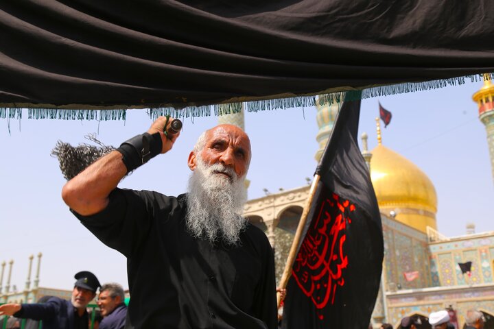 دسته عزای خادمین حضرت معصومه سلام الله علیها به مناسبت شهادت امام رضا علیه السلام