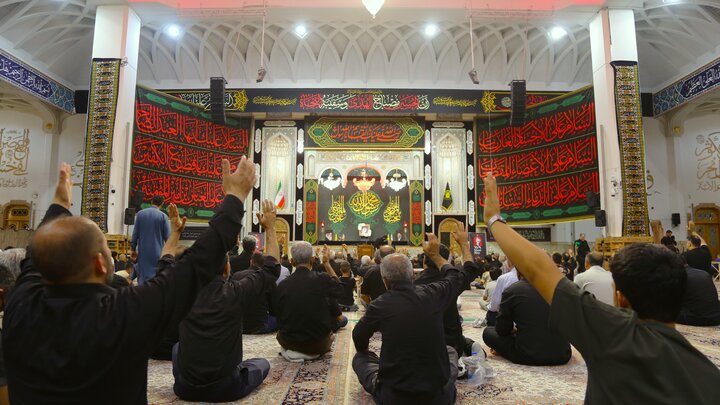 دسته عزای خادمین حضرت معصومه سلام الله علیها به مناسبت شهادت امام رضا علیه السلام