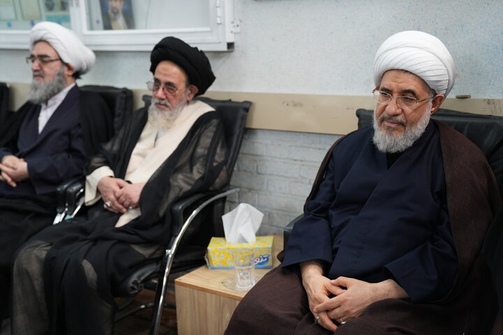 مراسم عزاداری شهادت امام رضا علیه السلام در دفتر آیت الله اراکی