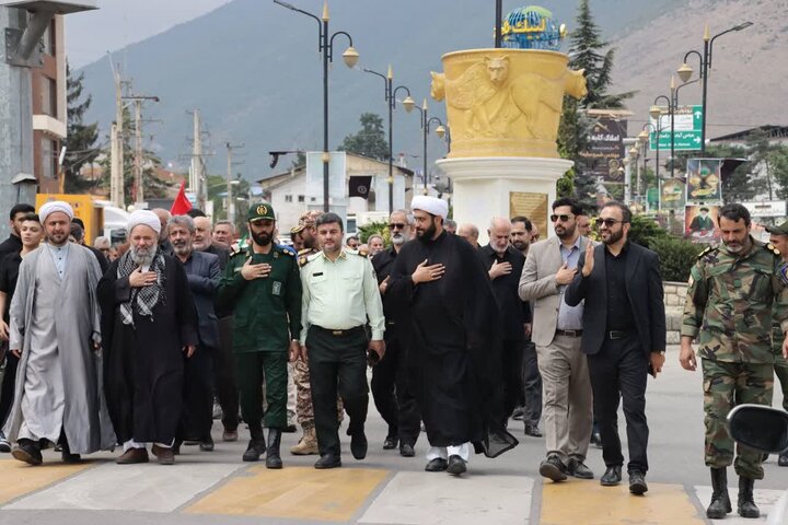 تصاویر/ دسته عزای شهادت امام رضا (ع) در شهرستان کلاردشت و عزاداری در مسجد جامع شهرستان