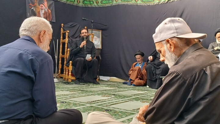 دارالعلم آیت الله بهبهانی(ره) اهواز میزبان روضه‌ای با قدمت بیش از ۵۵ ساله